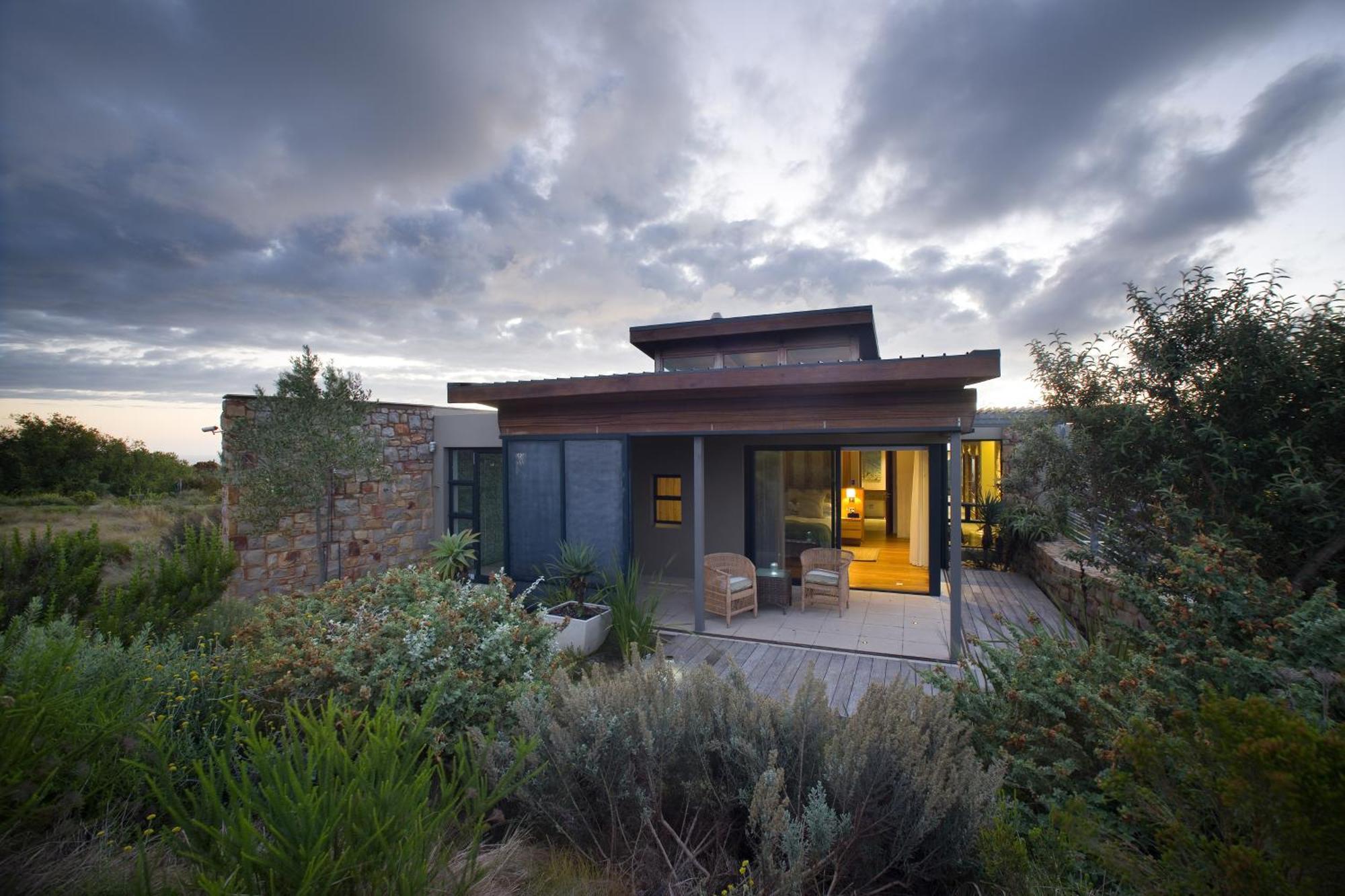 Alkira Lodge Brenton-on-Sea Room photo