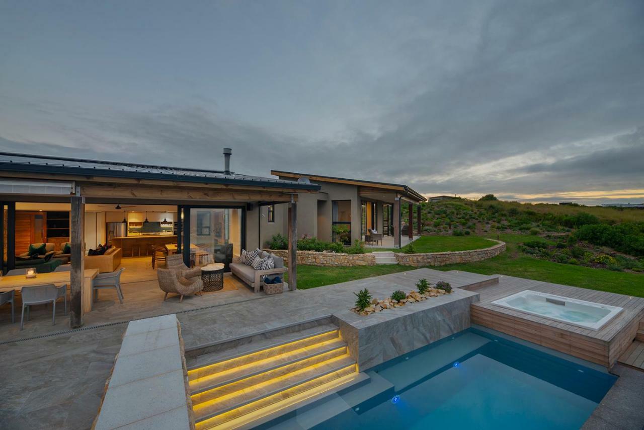 Alkira Lodge Brenton-on-Sea Exterior photo
