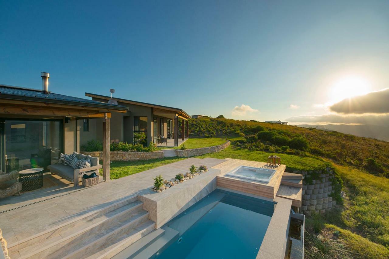 Alkira Lodge Brenton-on-Sea Exterior photo